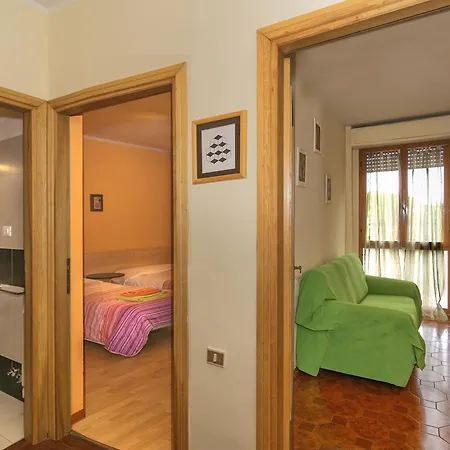 Cisanello Teresa Apartment *